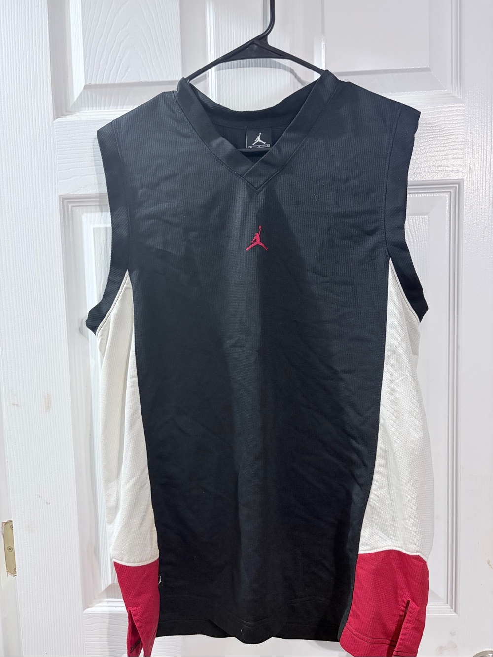 Vintage Jordan Basketball Jersey Men’s M Black Red White